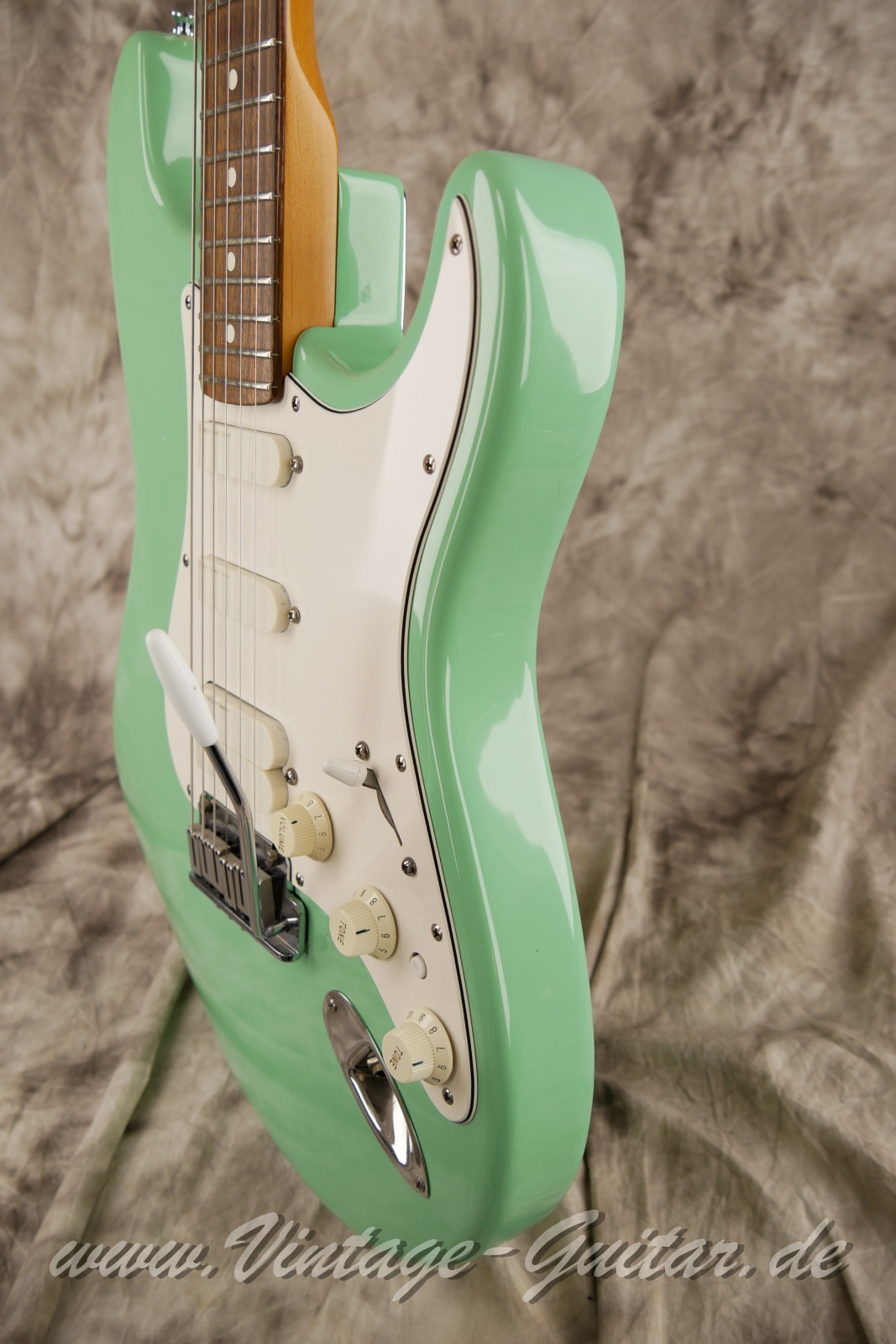 Fender_Stratocaster_Jeff_Beck_USA_surf_green_1991 -010.JPG